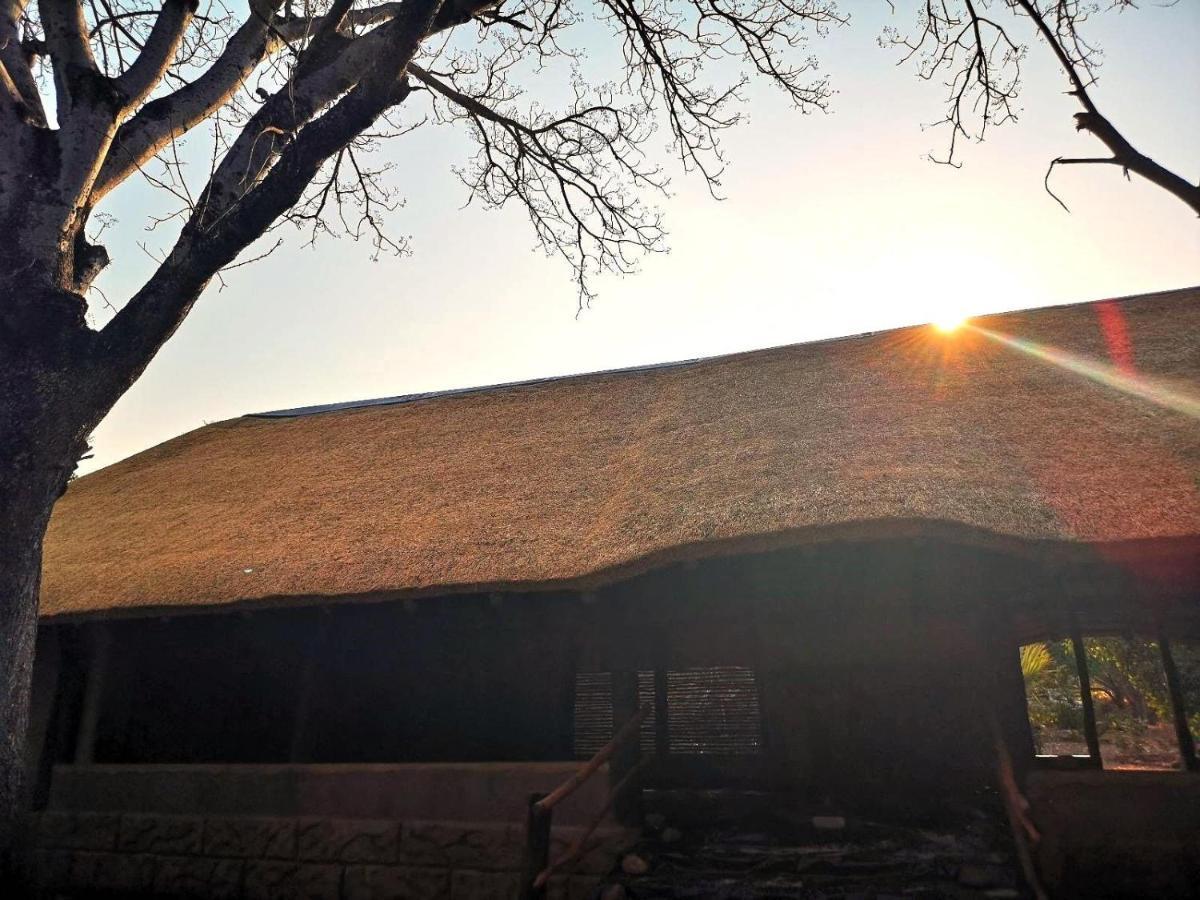 Nthakeni Bush & River Camp Pafuri Gate Exterior foto